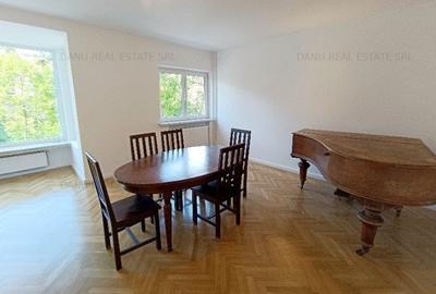 Casă deosebită de vânzare în centrul istoric al Brașovului - 4