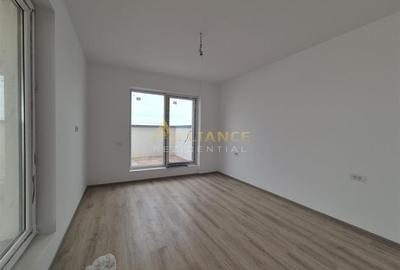 Penthouse cu 3 camere decomandat în Central - 4