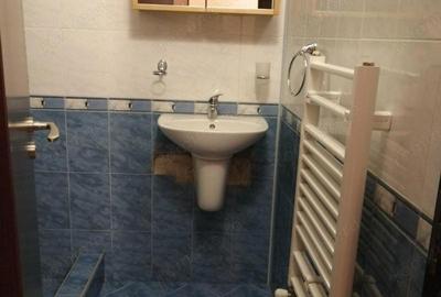 Apartament cu 2 camere decomandat în Berceni