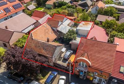 Imobil cu spatiu comercial stradal de vanzare in Arad - 34