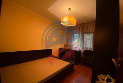 APARTAMENT 4 CAMERE SARARI DECOMANDAT - 10