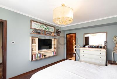 Casă cu 5 camere cu Teren 500 Mp în Cantemir