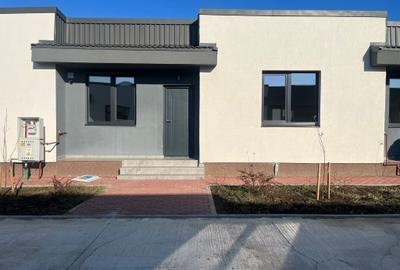 Duplex cu 3 camere în Central
