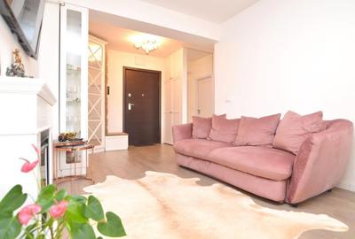 Apartament cu 2 camere decomandat, mobilat în Central