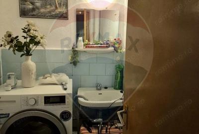 Apartament cu 4 camere în Central - 12