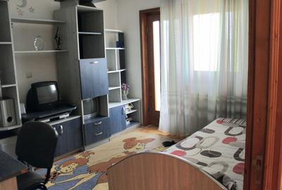 Apartament cu 3 camere decomandat în Central - 5
