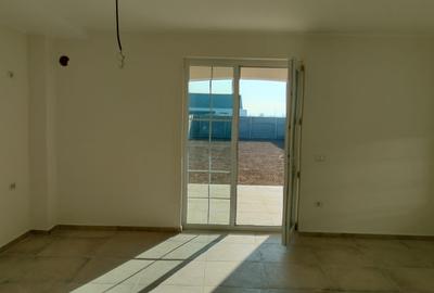 Duplex cu 4 camere cu Teren 300 Mp în Giroc - 4