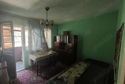 De vanzare apartartament - 4