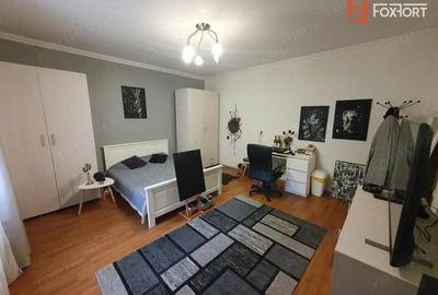 Apartament cu 2 camere decomandat, cladire istorica - Sinaia - 20