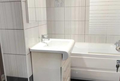 Apartament cu 2 camere decomandat în Central - 1