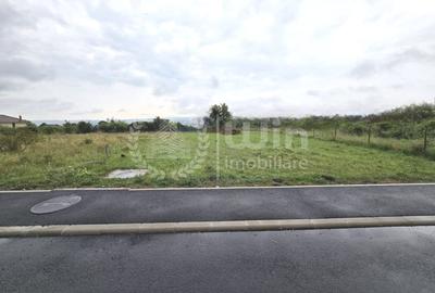 Teren 550mp ideal pentru casa | Front 15m | Iris | Str. Odobesti - 1