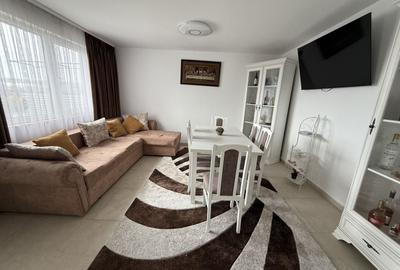 Casă individuală cu 4 camere cu Canalizare în Central - 1