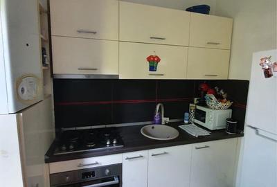 Garsonieră decomandată în Jiului - 2