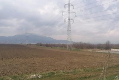 Teren Construcții intravilan de 20000 mp, în Central - 3