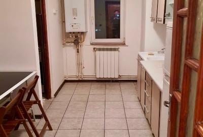 Închiriez apartament 2 camere , Zona inel 2 , Termen lung - 1