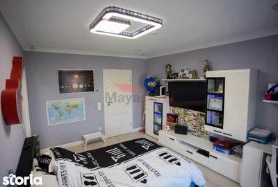 Casă cu 4 camere decomandat cu Teren 2000 Mp în Central - 13