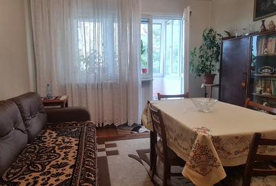 SC VIMAK IMOBILIARE vinde apartament 2 camere,b dul Zizinului,zona Gemenii - 3