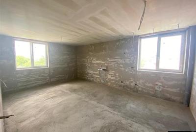 Apartament cu 4 camere decomandat în Fălticeni - 10