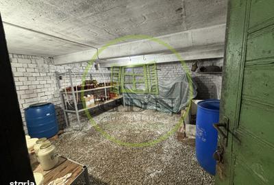 Casă cu 3 camere cu Teren 2500 Mp în Cetatea de Baltă