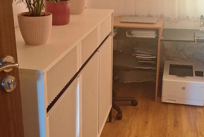 Proprietar vand 3 decomandate Rovine - 2