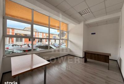 Spațiu comercial, de 25 mp, în Central - 3