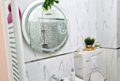 Duplex cu 4 camere cu Canalizare în Central - 13