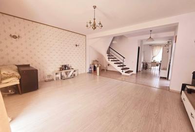 Casă cu 5 camere cu Teren 285 Mp în Bragadiru - 39