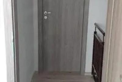 Casă cu Teren 300 Mp în Central - 11