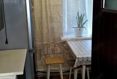 Apartament cu 2 camere decomandat în Brâncoveanu