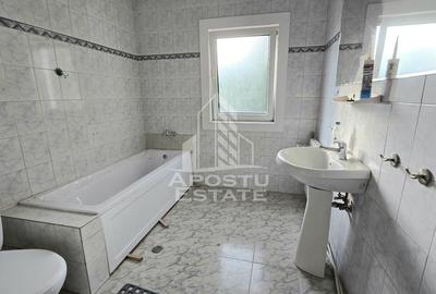 Duplex cu 5 camere si 3 bai, centrala proprie, zona Lipovei - 13