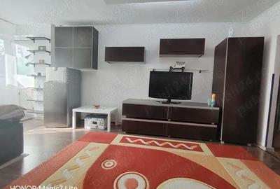 Garsonieră semidecomandată în Titan