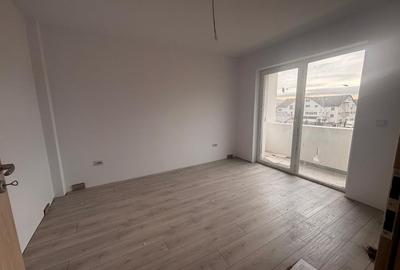 Apartament cu 2 camere decomandat în Independenței - 10