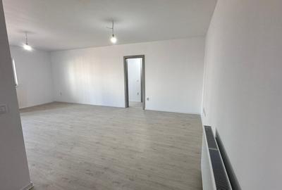 Apartament 3 camere 68 mp utili D-na Stanca Selimbar - 2