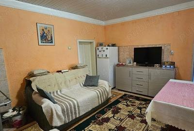 Casă cu 3 camere în Chiochiș - 4