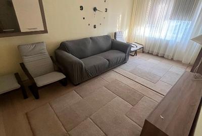 Apartament cu 3 camere decomandat în 1 Decembrie 1918