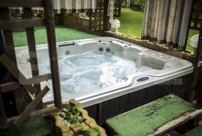 Complex turistic, 60 de locuri disponibile, ciubar, piscina, jacuzzi, Sebes - 10