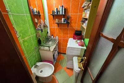 Apartament 3 camere, etaj 3 , zona Liceul Pedagogic, mobilat - 15