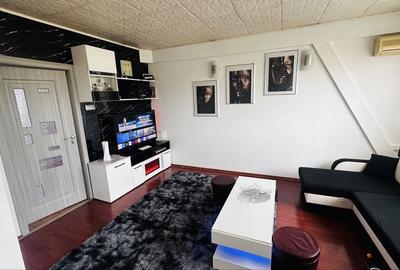 Apartament cu 4 camere decomandat în Micro 1 - 3