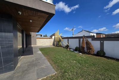 Casă individuală cu 6 camere cu Canalizare în Voluntari - 4