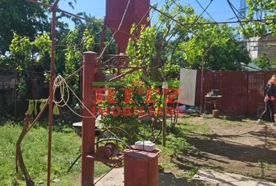 Casă cu 2 camere cu Teren 688 Mp în Caracal - 3