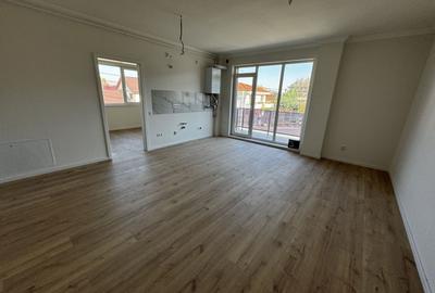 Apartament cu 3 camere semidecomandat, mobilat în Florești - 17