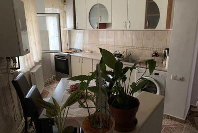 Apartament cu 3 camere în Micro 16 - 5