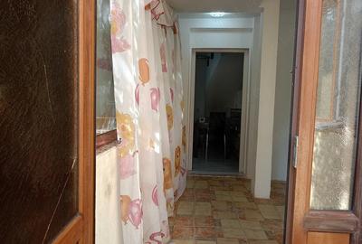 Casă cu 2 camere cu Teren 122 Mp în Piața Centrală - 1