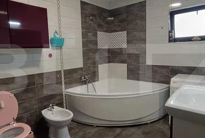 Casă cu 4 camere cu Canalizare în Florești - 5