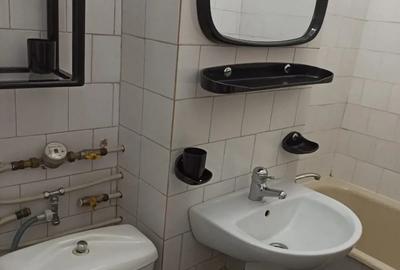 Garsoniera spa?ioasa in Exerci?iu, aproape de Centru - 7