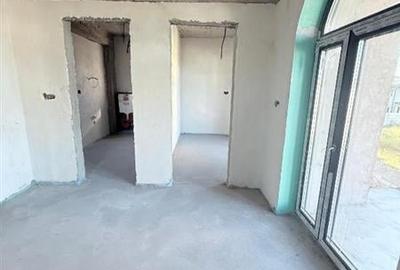 Inchiriere - Casa- Vila - Prelungirea Ghencea - Gladiolelor - teren 572mp - de l - 20