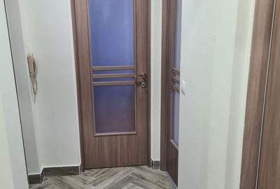 Apartament cu 2 camere decomandat în Micro 19 - 11
