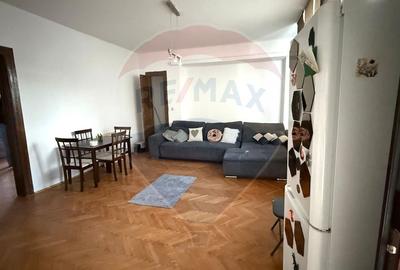Apartament cu 4 camere semidecomandat în Dacia - 10