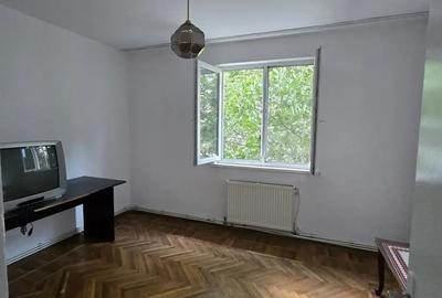 Vand apartament Hunedoara. - 2