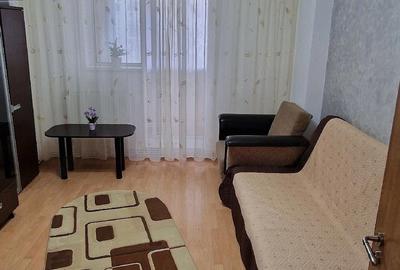 Apartament cu 2 camere decomandat în Micro 20 - 7